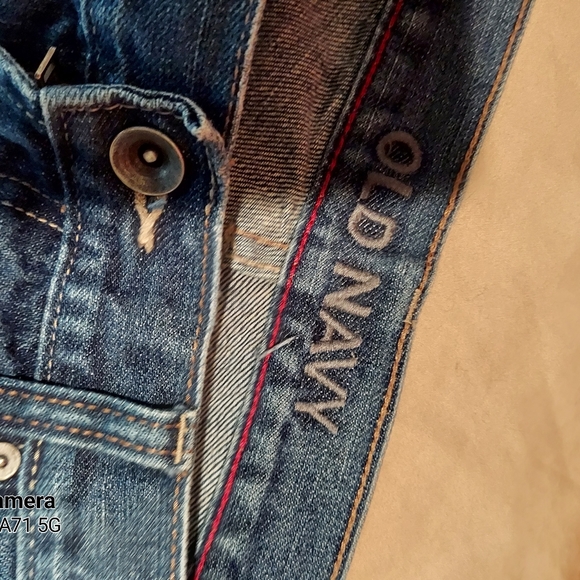 Old Navy Bootcut 33x32 - Picture 2 of 3